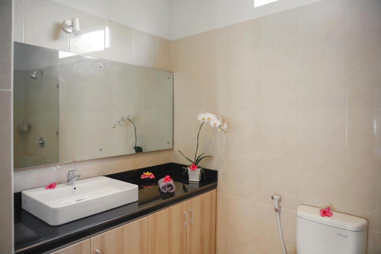 Villa 66, 5 Min Walk To Double 6 Beach Seminyak Exterior foto
